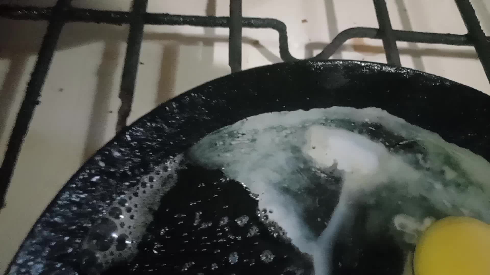 Tutorial del como hacer un huevo frito