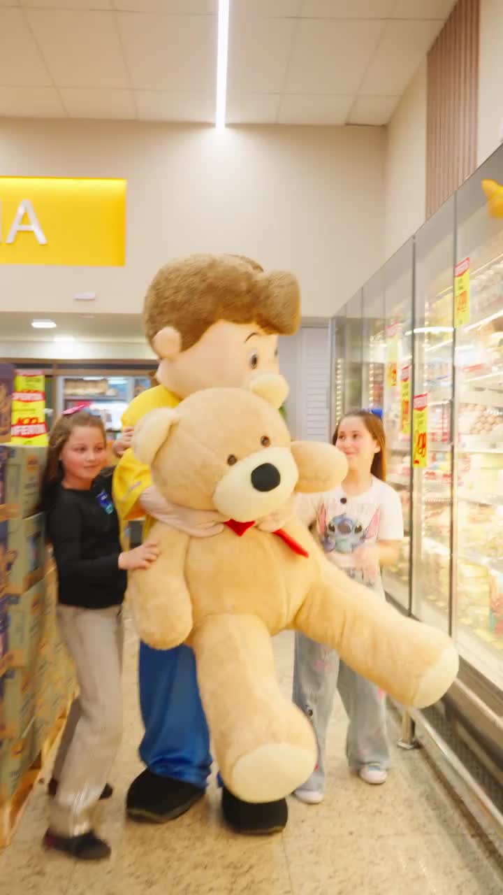 Sorteio do Urso Gigante Curitibanos