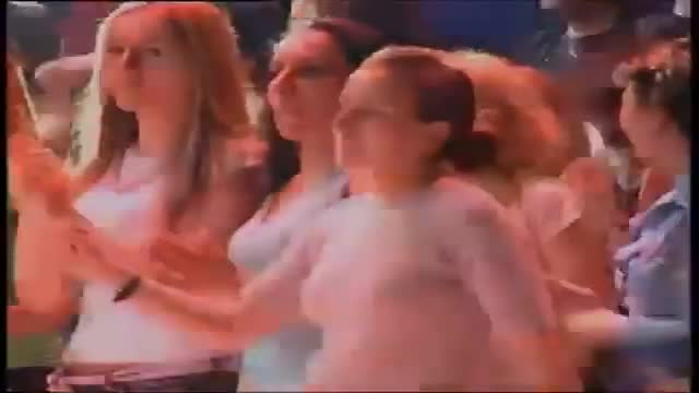 MAVİ MAVİ MASMAVİ