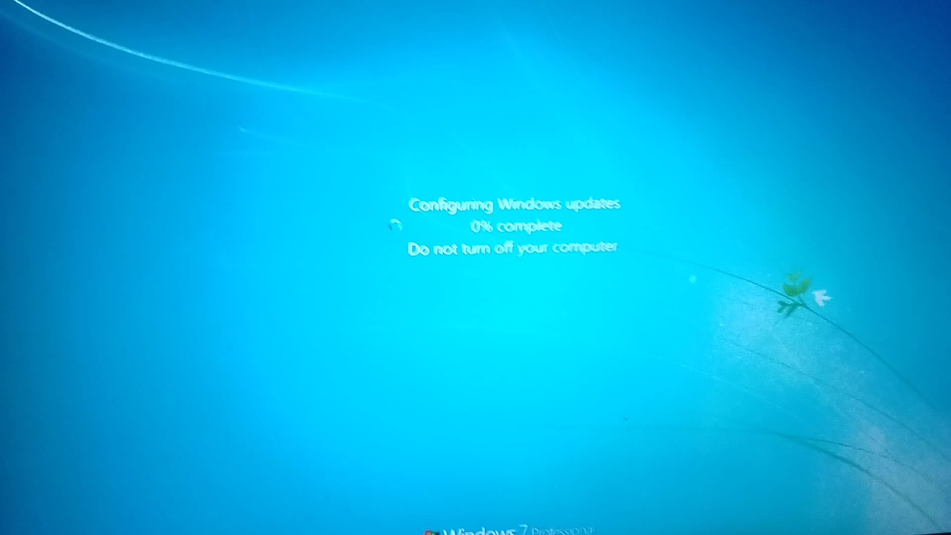 Windows 7! (It updating btw)