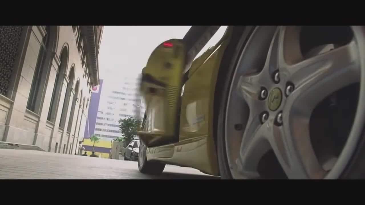 Nicolas Cage Driving