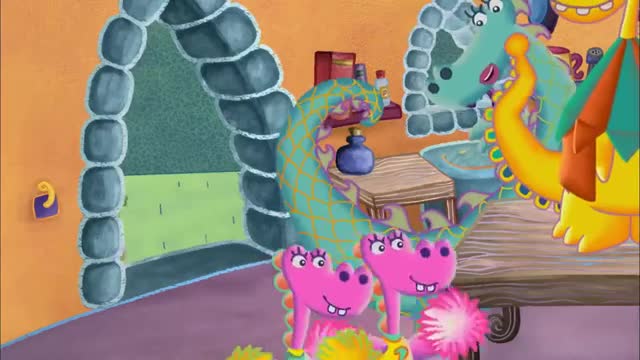 Florrie's Dragons - A Dragon For Rattle funny moment