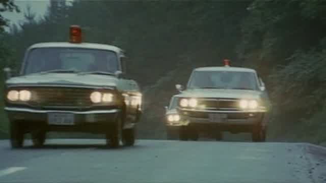 Car Chase in The Bullet Train (Shinkansen Daibakuha) - 1975
