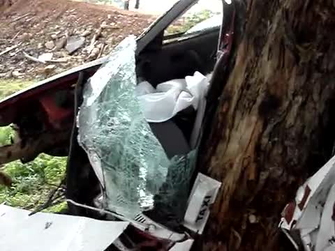 choque contra arbol
