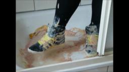 Jana messes up her Adidas Top Ten shiny black and white with egg banana and custard in the shower tr