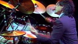 Vinnie Colaiuta drum solo with the Buddy Rich big band