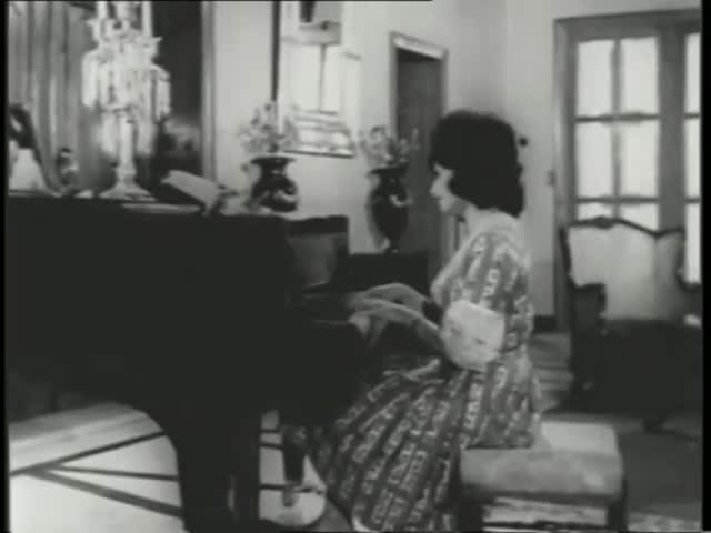 MAZİMİ UNUT İNCİTME BENİ