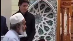 Muslims booed Canadian Prime Minister for hypocrisy