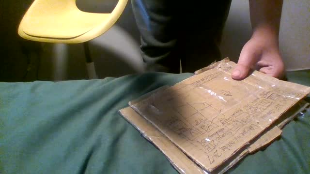 Board Smashing - Cardboard Laptop